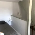 House Creswien 01 *