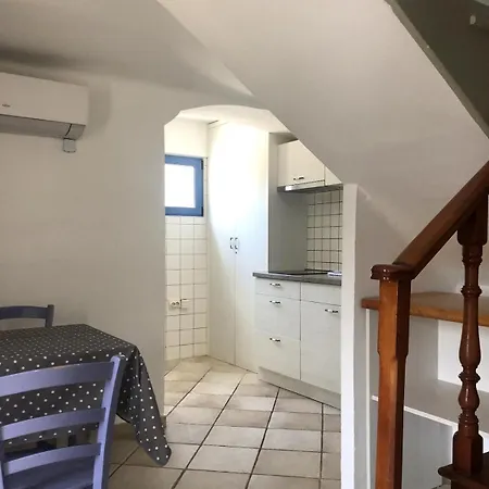 House Creswien 01 بيت للعطل *